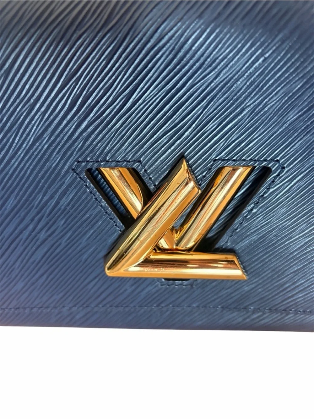 Louis Vuitton Epi Twist 2 way Bag MM Indigo